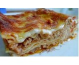 3.  Zapekané lasagne s bolognese omáčkou a strúhaným syrom       (350)g - 1,3,7